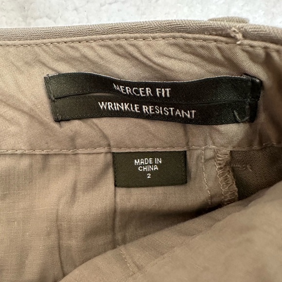 Women’s Eddie Bauer Mercer Fit wrinkle resistant pants. Size 2. - Picture 7 of 11